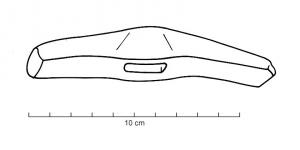 MAR-7002 - MarteauferMarteau dont les deux surfaces de frappes sont symétriques. L’œil est allongé. 