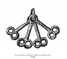 PDQ-1006 - Pendeloque à double anneaubronzePedeloque formée de deux anneaux jointifs reliés par une barre à un autre anneau servant de bélière.
