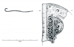 ACE-4003 - Applique de ceinture
bronze
Applique de ceinture en demi-cercle, à décor excisé (