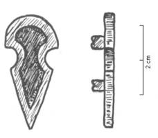 ACE-5020 - Applique de ceinture, émaillée
bronze
Applique de ceinture scutiforme ; deux bélières coulées au revers pour la fixation. La surface de l'applique est entièrement creusée et émaillée.