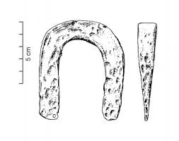 ADB-4001 - Anneau de débardage
fer
Grande fiche massive, en forme de fer à cheval affinée aux extrémités.
