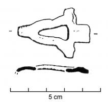 AGC-3002 - Agrafe de ceinture
bronze
Agrafe à ajour triangulaire, corps constitué de deux tiges plates se rejoignant pour former un triangle ; languette plate et percée.
