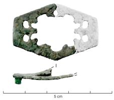 APH-4259 - Applique de harnais hexagonale
bronze
TPQ : 100 - TAQ : 300
Applique de harnais hexagonale (deux fixations au revers), ornée d'ajours.