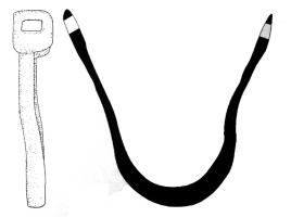 ARJ-4001 - Armature de jouguet
fer
Armature en fer la forme du cou d'un animal de traction équipé d'un joug pour traction d'épaule : robuste tige arquée et terminée par deux anneaux de forme variable (quadrangulaire, cordiforme, en ancre, en double anneau...). La pièce repose sur deux