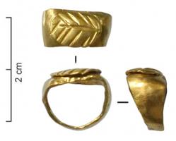 BAG-4217 - Bague à chaton gravé
or
Bague à jonc rubané, légèrement bombé, dont le chaton ovale, nettement dégagée de la bague, peut être gravé d'une palme aux nervures incisées, ou d'un autre motif en intaille.