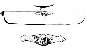 BAS-3006 - Bassin de type Genova
bronze
Bassin à fond plat, paroi basse et verticale, bord légèrement épaissi ; suspension assurée par une applique fixée par brasure sous la lèvre, en forme de plaquette ornée au centre d'un coquillage; sur les côtés, des perforations équipées de boucles en fil de bronze maintiennent une anse libre en oméga.