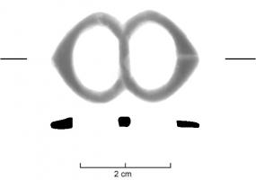 BOC-8002 - Boucle de chaussure
bronze
Boucle à double fenêtre, en forme de 8, de profil plat, avec une légère excroissance axiale en ogive des traverses externes, l'axe central porte un ardillon et à l'opposé un contre-ardillon.
