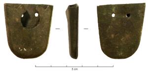 BOF-5003 - Bouterolle de fourreau
bronze
Bouterolle en forme de sac, simple tôle ouverte d'une échancrure sommitale sur la face externe, deux trous pour fixation clouée au revers.