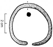 BRC-1119 - Bracelet ouvert à extrémités amincies
bronze
Bracelet ouvert, inorné, de section circulaire, subcirculaire, avec ou sans méplats latéraux et à extrémités amincies, voire pointues.