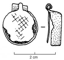 BTS-4225 - Boîte à sceau circulaire
bronze
Boîte à sceau de facture légère, martelée : une bande de tôle prolonge le sommet et forme la charnière en se repliant simplement vers l'extérieur ; fond percé de 3 trous souvent irréguliers ; couvercle mince et ornée de motifs géométriques simples : fins filets croisés à angle droit, semis de triangles juxtaposés... ; charnière également martelée.