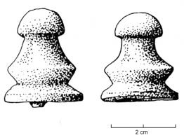 CLD-4039 - Clou décoratif
bronze, fer
Ornement en forme de balustre court, à base évasée. Nombreuses variantes.