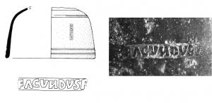 CLT-4016 - ClochettebronzeClochette de profil rectiligne, avec une épaule arrondie et une suspension rubanée; sur le côté, estampille FACVNDVS F[ecit].