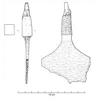 COP-4006 - Couteau à pied
fer
Outil à large lame en demie-lune ou en croissant, munie d'un manche perpendiculaire au tranchant, axial ou parfois déporté sur le côté. Variante à robuste tige de section carrée entre la lame et le manche.