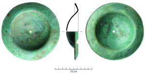 CYM-4001 - Cymbale
bronze
Objet circulaire composé d'une bosse arrondie, percée dans l'axe pour un anneau de préhension, et pourvu d'un bord remontant et légèrement épaissi. Diamètre de l'ordre de 100 / 160 mm, finition au tour (cercles concentriques).