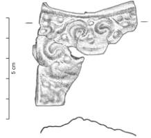 EPE-4030 - Plaque de fourreau de glaive
bronze
Tôle décorée de motifs figurés, souvent zoomorphes, en relief. Partie haute d'une tôle avant de fourreau de glaive de type Mainz.