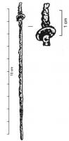 EPG-1017 - Épingle compositebronze, bois (?)TPQ : -900 - TAQ : -750Epingle à tige de section circulaire en bronze et tête en matière périssable ; une petite rondelle devait servir à sa fixation.