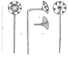 EPG-1085 - Epingle à tête évasée sans renflement 
bronze
Epingle à grosse tête globulo-discoïdale à décor rayonnant de triangles hachurés sur les deux faces. La tige est sertie dans la tête.