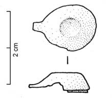FIB-3823 - Fibule à timbale
bronze
TPQ : -475 - TAQ : -400
Fibule à timbale sur le pied, forme inconnue mais timbale creusée d'une cupule concave au sommet. La base de la timbale peut être ornée de filets parallèles au bord.