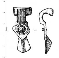 FIB-4063 - Fibule type Feugère 17b
bronze
TPQ : -15 - TAQ : 10
Type à couvre-ressort quadrangulaire, arc trapu semi-circulaire (parfois aux bords très concaves), plaque intermédiaire losangique et pied en queue de paon (le tout d'un seul tenant).