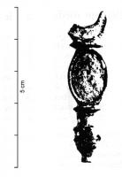 FIB-41217 - Fibule émaillée
bronze
TPQ : 125 - TAQ : 275
Fibule dont le corps se compose d'un médaillon ovale émaillé; à la tête, croissant émaillé (lunule) ; le pied est en forme de tête de chien traitée dans un style réaliste.