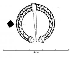 FIB-41222 - Fibule pénannulaire
bronze
TPQ : 1 - TAQ : 150
Fibule pénannulaire, de section losangique, ornée d'un semis de points; extrémités biconiques.