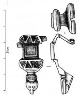 FIB-41317 - Fibule émaillée
bronze
TPQ : 100 - TAQ : 150
Arc à plaque carrée, émaillée, encadrée de deux barres transversales composées de traingles imbriqués émaillés; pied en tête de reptile