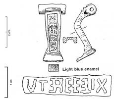 FIB-41371 - Fibule émaillée VTERE FELIX
bronze
TPQ : 150 - TAQ : 300
Fibule à arc rectiligne fortement coudé à la tête (
