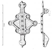 FIB-41750 - Fibule symétrique émailée
bronze
TPQ : 125 - TAQ : 300
Fibule symétrique à corps losangique, avec deux loges d'émail triangulaires adossées autour d'une bande centrale émaillée, le tout  accosté de six disques émaillés ; extrémités en têtes de reptiles; au revers, articulation à charnière sur deux plaquettes.