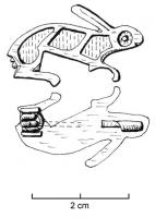 FIB-4325 - Fibule zoomorphe : lièvre
bronze
TPQ : 60 - TAQ : 260
Fibule en forme de lièvre à droite; le corps est creusé de 3 loges d'émail.