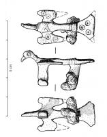 FIB-4469 - Fibule zoomorphe : oiseau
bronze
TPQ : 200 - TAQ : 400
Tout le corps du volatile est traité en ronde-bosse, plus ou moins stylisé mais les ailes ouvertes et marquées d'ocelles, la tête redressée, queue en éventail; l'aspect général peut être celui d'un pigeon ou d'une hirondelle. Ressort monté sur plaquette unique, porte-ardillon étroit et très haut.