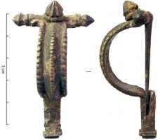 FIB-4553 - Fibule en arbalète
argent
TPQ : 250 - TAQ : 300
Fibule en arbalète à arc massif, de section triangulaire plate avec deux fortes côtes latérales; bulbes en cônes facettés; pied chanfreiné au centre et orné aux extrémités de groupes d'encoches. Variante avec un système de verrouillage de l'ardillon dans le prolongement du pied (sorte de tiroir).