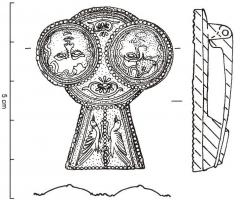 FIB-4836 - Fibule à queue de paon
bronze
TPQ : 40 - TAQ : 75
Fibule à queue de paon dont le porte-ardillon cylindrique se rattache directement à un disque, prolongé par un pied  trapézoïdal (