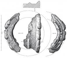FRM-1001 - Frette de moyeu de char
bronze
Frette de moyeu coulée présentant un bourrelet terminal et des côtes externes.