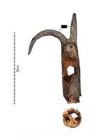 GAF-9001 - Gaffe à crochet à pique
fer
Gaffe à douille, associée à un pique rectiligne, destinée à être montée au bout d'une perche en bois à usage des mariniers, bateliers, transporteurs de trains de bois et meuniers pour les embâcles.