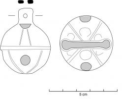 GRT-9001 - Grelot sphérique à décor moulé
bronze
Grelot moulé : sphère fendue à la base, bourrelet à l'équateur, avec deux paires de trous ouverts dans chaque moitié; la surface comporte un décor moulé ; languette verticale percée, rectangulaire, pour la suspension.