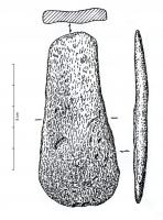 HCH-1058 - Hache plate à bords rectilignes ou convexes
bronze ou cuivre
Hache plate à bords rectilignes ou convexes, de section transversale irrégulière.