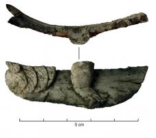 LIT-4015 - Décor de lit 
os
Décor de lit en ronde-bosse ou bas-relief, pouvant figurer un personnage et/ou un animal.