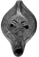 LMP-4156 - Lampe syro-palestinienne (imitation de type africain)
terre cuite
TPQ : 300 - TAQ : 500
Lampe de forme ronde avec bec allongé. Médaillon orné du monogramme constantinien. Epaule  richement décorée de triangles. Anse non perclée.