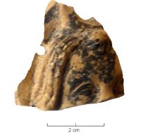 LMP-42165 - Médaillon de lampe : Séléné/Luna ?
terre cuite
TPQ : 1 - TAQ : 100
Médaillon de lampe orné d'une tête féminine surmontée d'un croissant (déesse Séléné/Luna ?) ou de cornes; le type de lampe est inconnu.