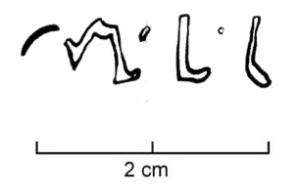 LMP-42532 - Lampe de firme : MLL
terre cuite
TPQ : 50 - TAQ : 100
Lampe moulée sans anse: le réservoir circulaire est de profil biconvexe asymétrique; bandeau penché vers l'extérieur portant deux ou trois tenons rectangulaires non percés, sur l'axe horizontal. Disque en cuvette profonde bordée par un bourrelet continu. Bec long au petit canal non communiquant avec le disque, chanfreiné sur les côtés. Base circulaire plate en creux limitée par deux anneaux concentriques enfermant l'estampille moulée MLL en relief.