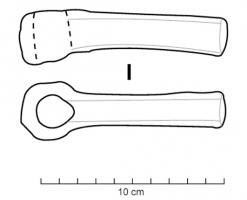 MAR-4003 - Marteau
fer
Marteau à longue panne de section carrée ou massive, parfois légèrement courbée, emmanchée sur une tête circulaire.