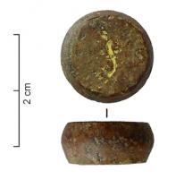 PDS-4428 -  Poids sphérique (section) : 1 semuncia
bronze
Poids coulé, en section de sphère plus ou moins aplatie; marqué d'un S (pour 1 demi-once, ou semuncia).