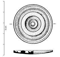 PIO-4028 - Pion de jeu 
bronze
Jeton ou pion mouluré en forme de disque ; face inférieure légèrement convexe, face supérieure munie de profondes cannelures.