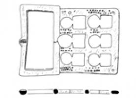 PLB-4030 - Plaque-boucle rigide ajourée
bronze
Plaque-boucle rigide, à boucle rectangulaire et plaque également rectangulaire, ajourée de deux rangées d'arcatures outrepassées. Fixation assurée par des rivets d'angle.