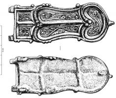 PLB-5572 - Plaque-boucle lyriforme wisigothiquebronzeTPQ : 575 - TAQ : 720Plaque-boucle articulée, lyriforme, dont la plaque comporte un motif terminal en forme de cœur (élément caractéristique), prolongé par un bloc divisé en deux parties symétriques, avec des bords concaves; un dernier bloc rectangulaire, souvent lui aussi divisé en deux, sépare la plaque de l'articulation à charnons.
