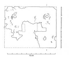 PSE-4017 - Plaque de serrure quadrangulaire
bronze
Plaque de serrure quadrangulaire en tôle, comportant une ouverture verticale pour un moraillon et un accueillage en forme de L pour une clef pour une serrure à translation.