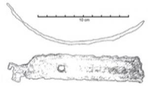 SEA-3006 - Cerclages de seau en fer
fer
Les cerclages en fer sont les plus courants pour les seaux en bois. Il sont forgés et fermés par soudures sur bord amincis.
