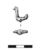 STE-3039 - Figurine animale : coq
bronze
TPQ : -475 - TAQ : -400
Très petite figurine d'un volatile stylisé, au long cou.