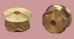 CHF-2001 - ChrysophoneorInstrument à percussion, de forme variée, fonctionnant comme une caisse de résonnance.