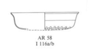 CPE-4041 - Coupe AR 58verreTPQ : 125 - TAQ : 350Coupe basse, à profil sinusoïdal, bord déversé, fond très légèrement arrondi ; décor de côtes sur le fond ; filet incisé à mi-hauteur de la panse.